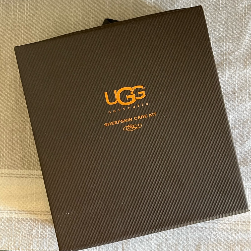 UGG Sheepskin Care Kit